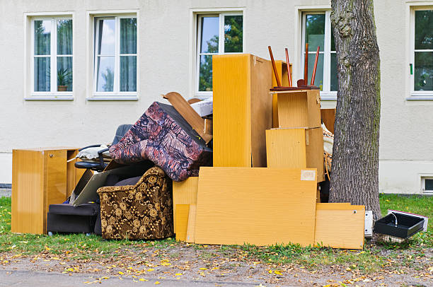 Best Yard Cleanup Services  in Baiting Hollow, NY